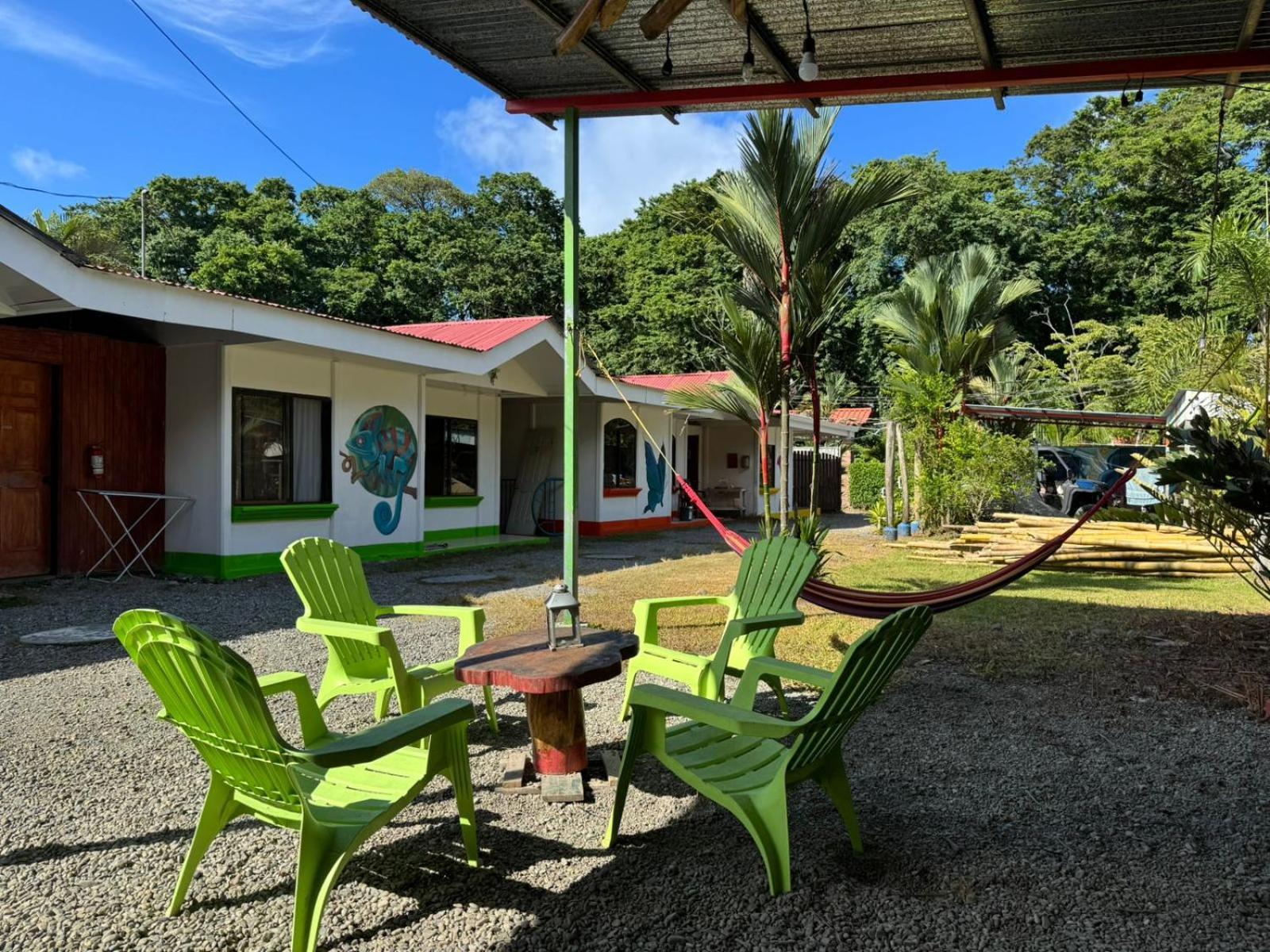 Kalunay Hostel Puerto Viejo de Talamanca Εξωτερικό φωτογραφία