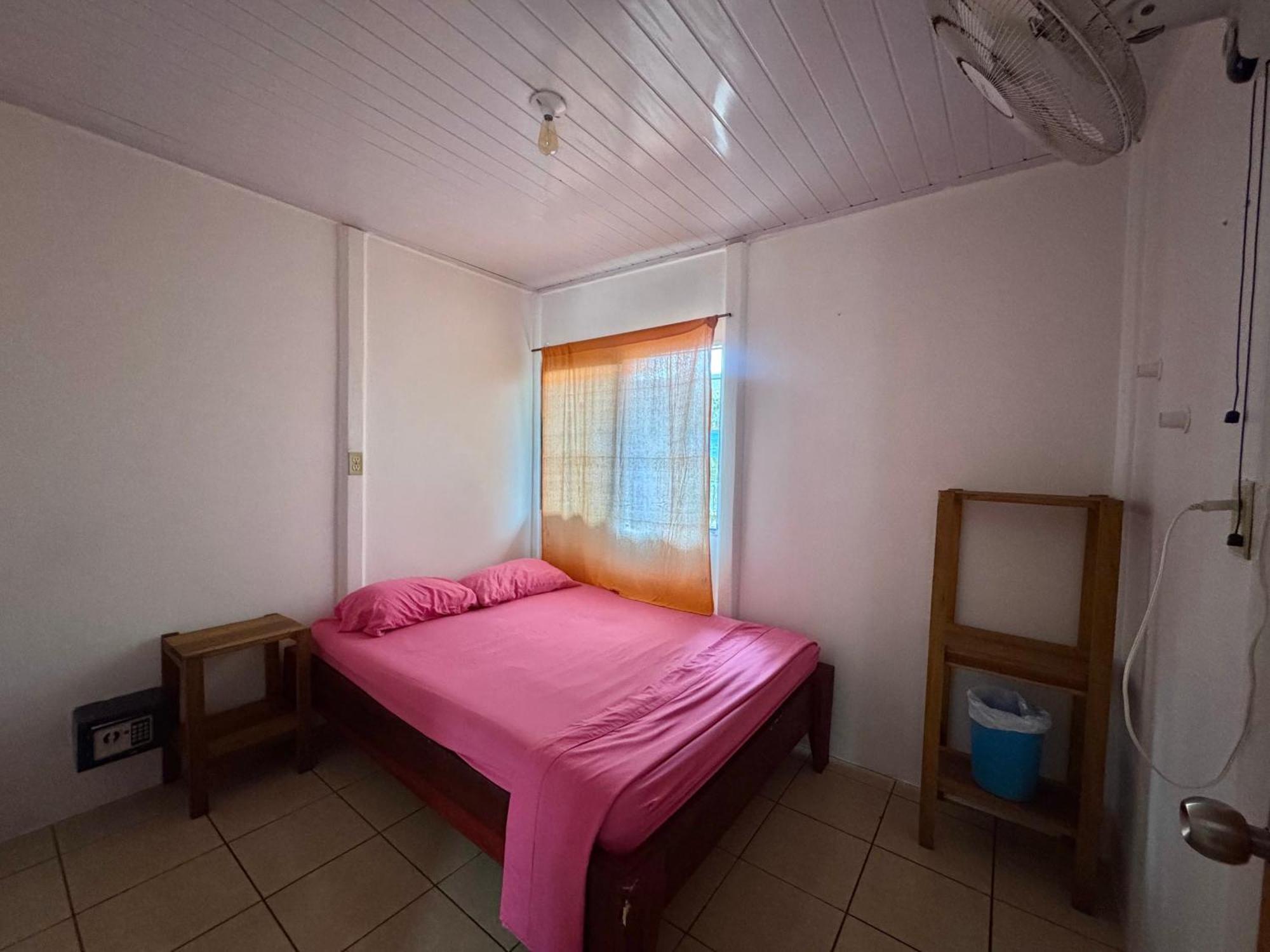 Kalunay Hostel Puerto Viejo de Talamanca Εξωτερικό φωτογραφία