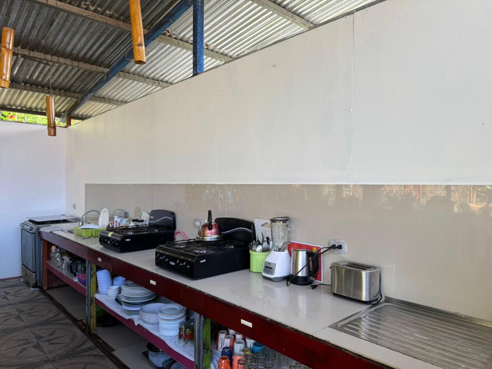 Kalunay Hostel Puerto Viejo de Talamanca Εξωτερικό φωτογραφία